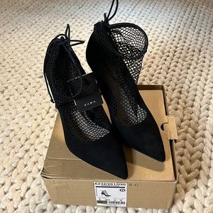 Zara “fishnet” heels size 8